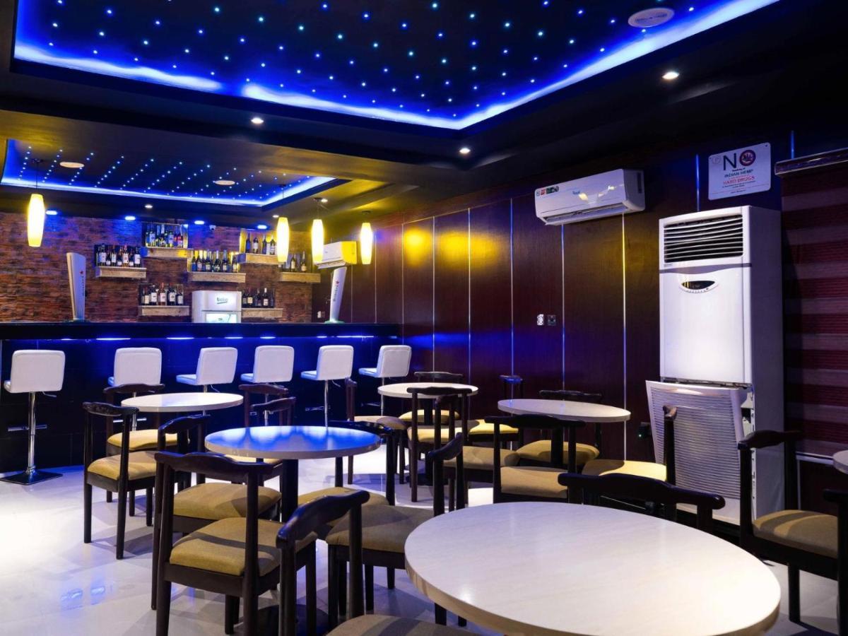 Pasadena Suites Lekki Extérieur photo